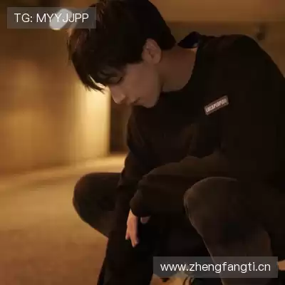 仲灵楚